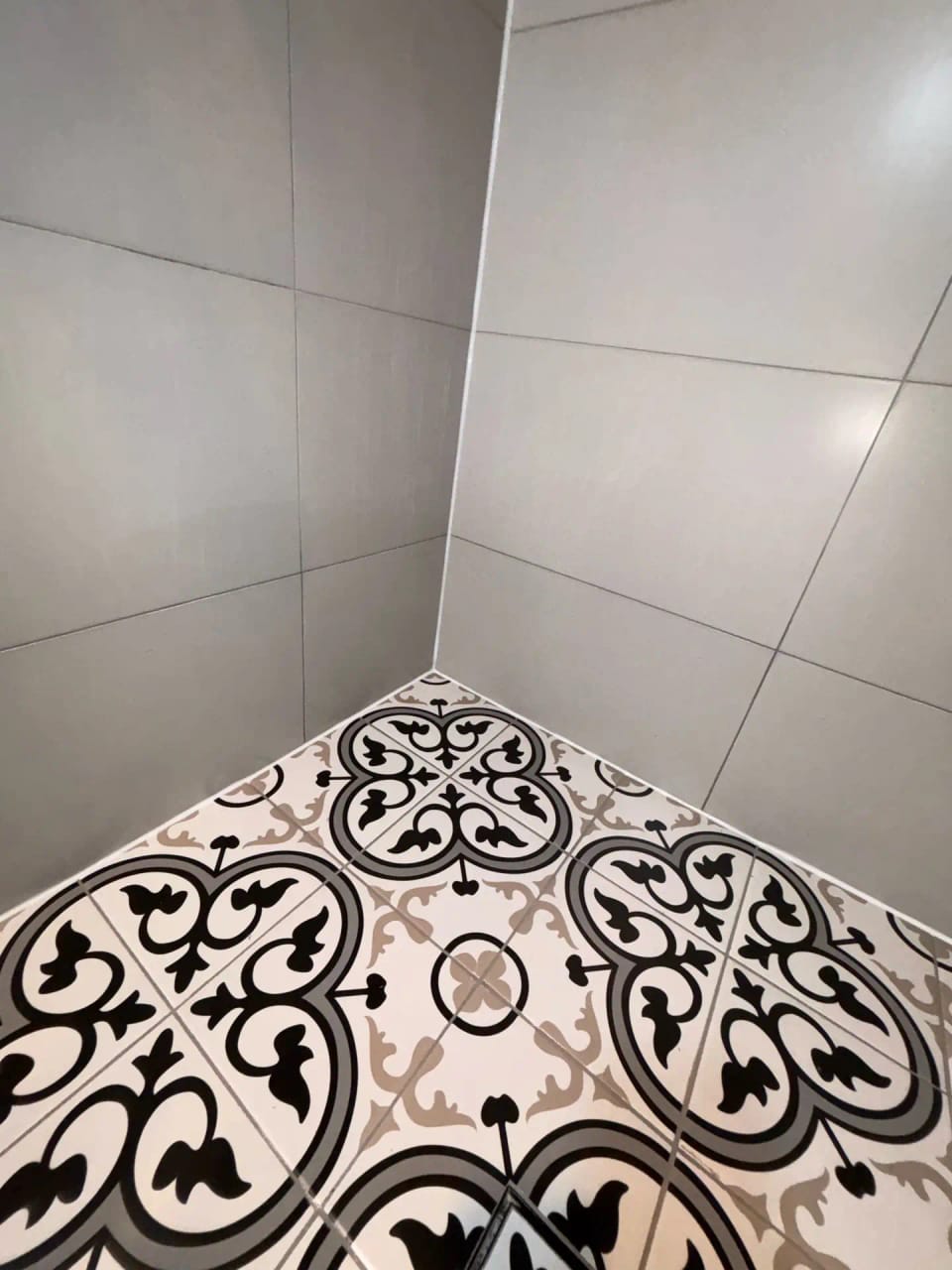 Shower epoxy regrouting · Castle Hill — after shower base wide