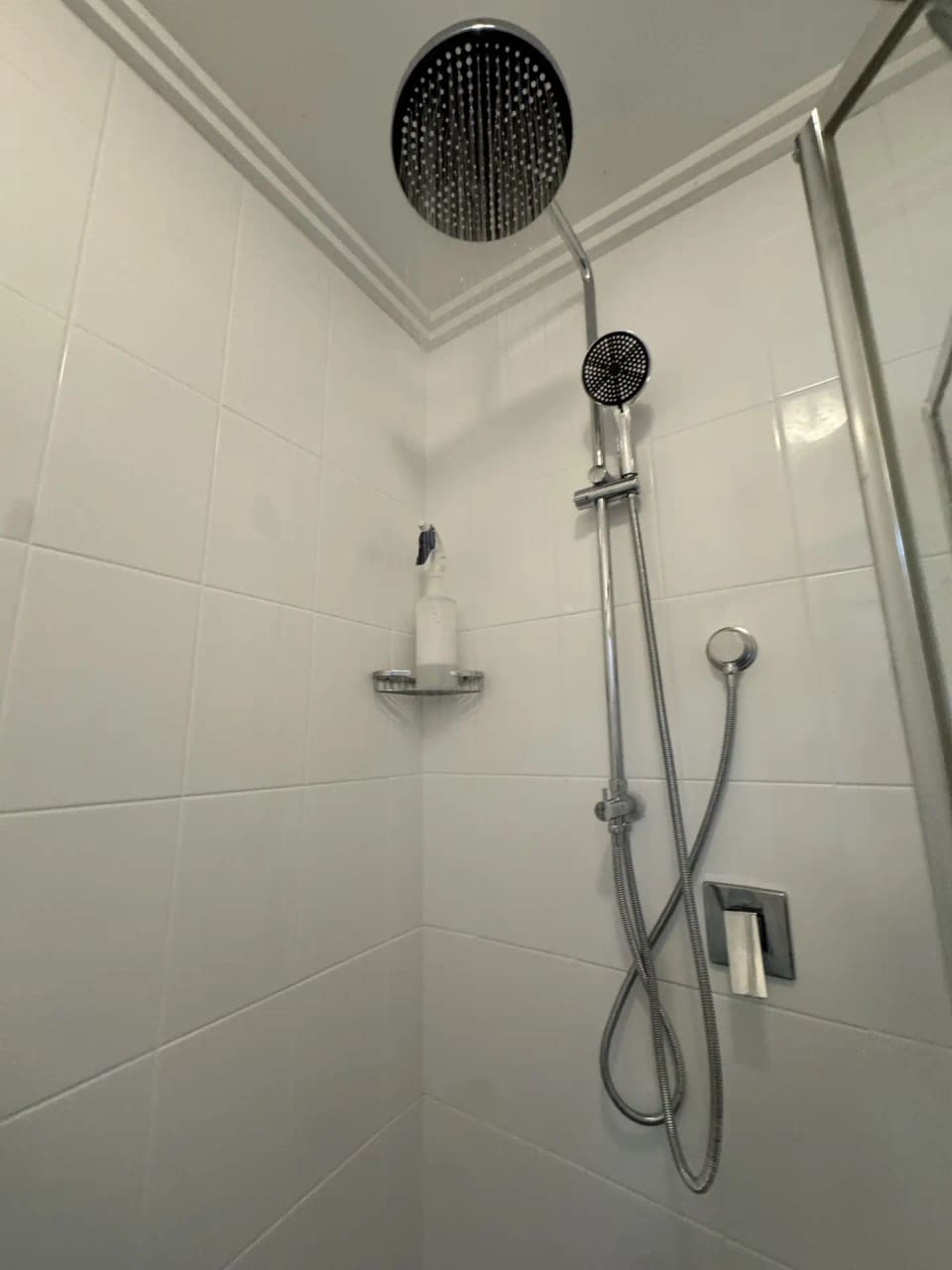 Shower rail replacement · Kensington — installed shower rail